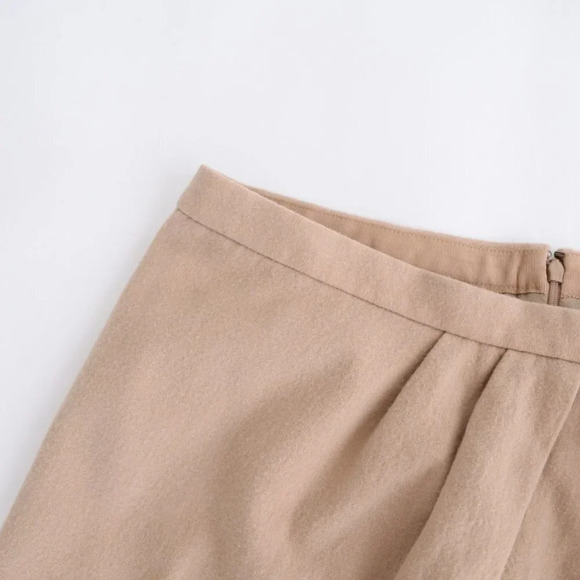 J.  Cream Tan 97% Wool Mini Skirt Size 4 - Picture 6 of 9